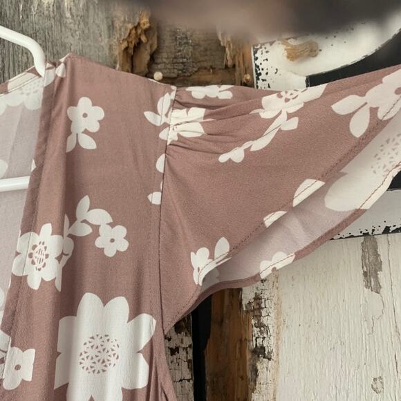 RARE For Love & Lemons Sweet Jane plunging floral Jumpsuit sz M NWT - Picture 10 of 12